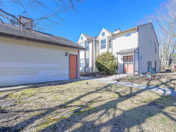 695 E Lake Front Cir #86, Absecon, NJ 08205