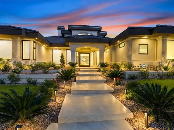 1416 Iron Hills Ln, Las Vegas, NV 89134