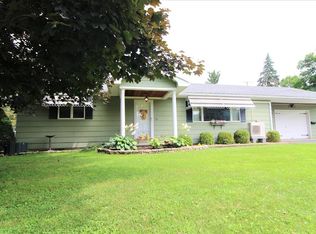 14 Prospect St, Troy, PA 16947