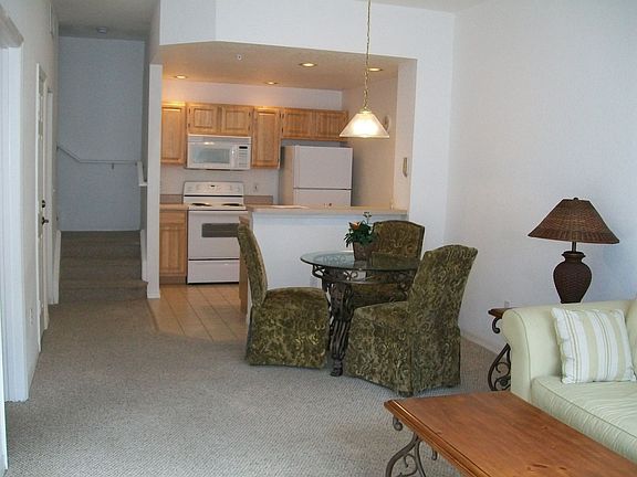 Kitchen/Living room