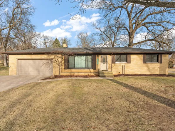 12163 N 900 W, Demotte, IN 46310