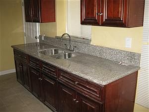1st image of 1327 Wall Ave APT 1