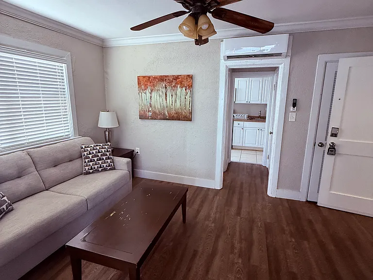 515 Columbia Dr #12 — Photo 1
