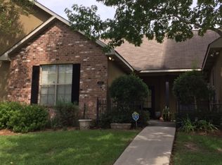 2851 Magazine Dr, Baton Rouge, LA 70816