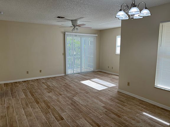 5th image of 500 37th Ave