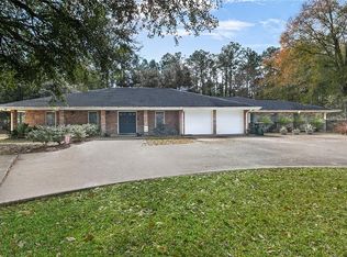 416 Independence Dr, Mandeville, LA 70471
