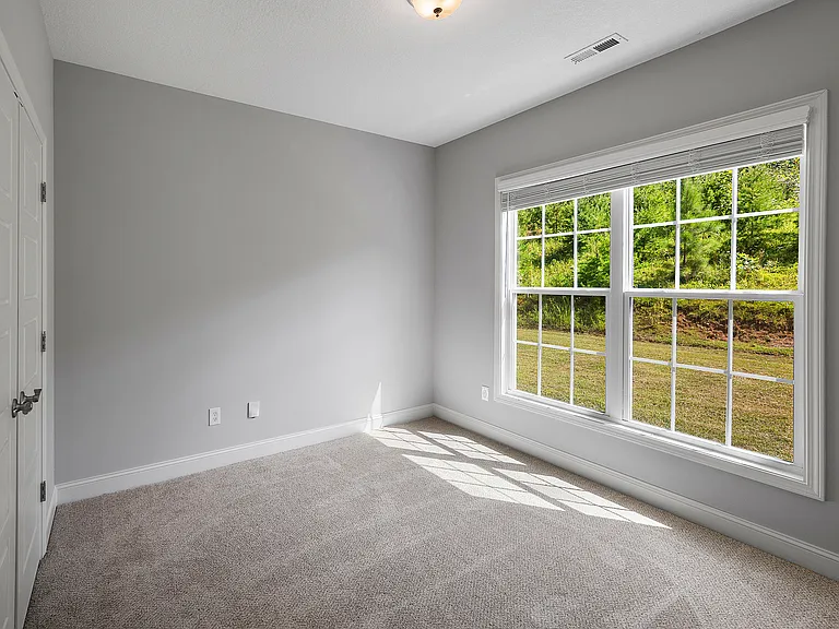 2107 Kangaroo Ln — Photo 31
