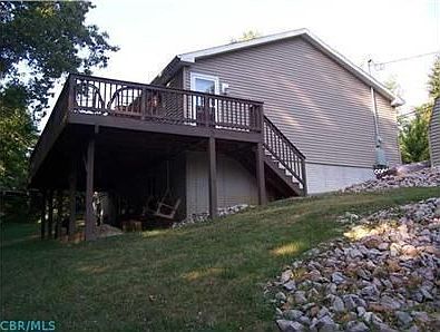 3rd image of 521 Lynwood Ln