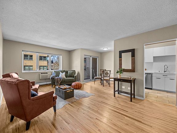 2nd image of 2928 Dean Pkwy APT 3E