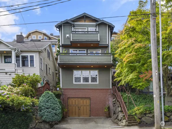 31 D Etruria, Seattle, WA 98109