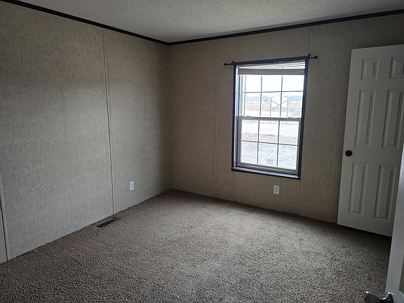 5th image of 803 W Irish Ridge Rd #27