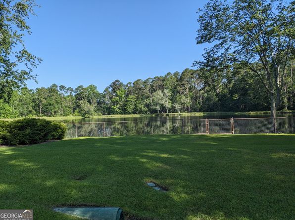 7 Whippoorwill Dr, Statesboro, GA 30458