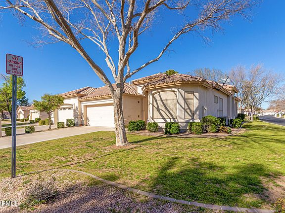 2nd image of 9720 E Holiday Way