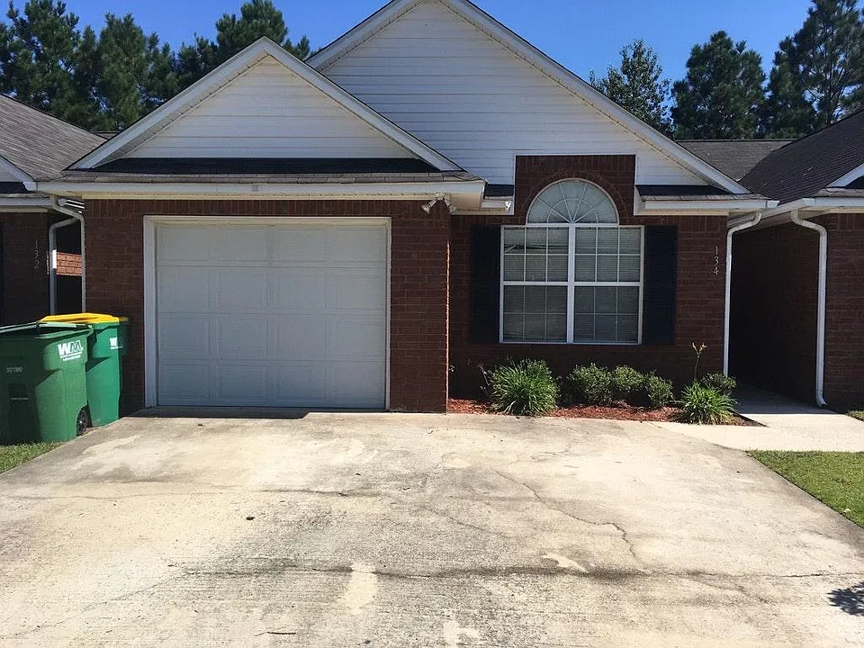 134 Town Park Dr
