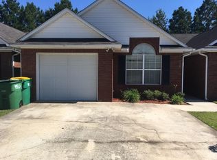 134 Town Park Dr, Rincon, GA 31326