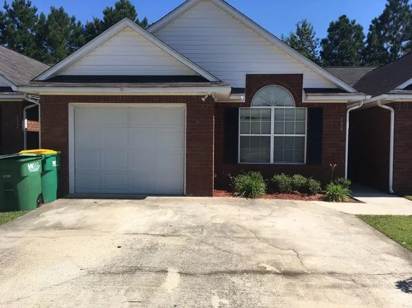 134 Town Park Dr, Rincon, GA 31326