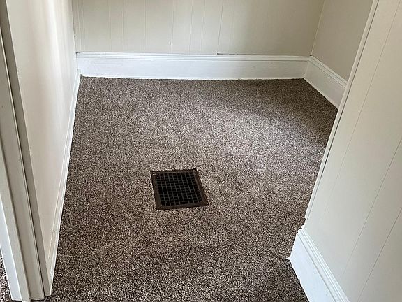 3rd image of 127 N 26th St