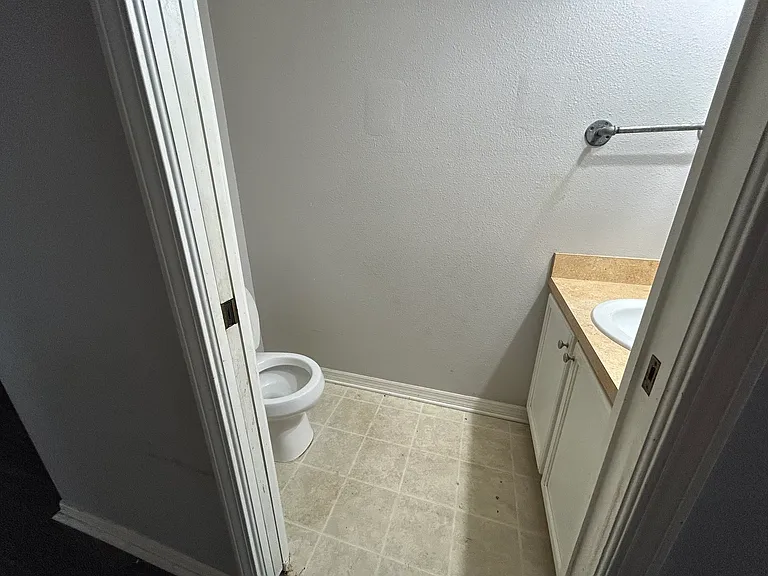 8144 Canterbury Lake Blvd — Photo 13