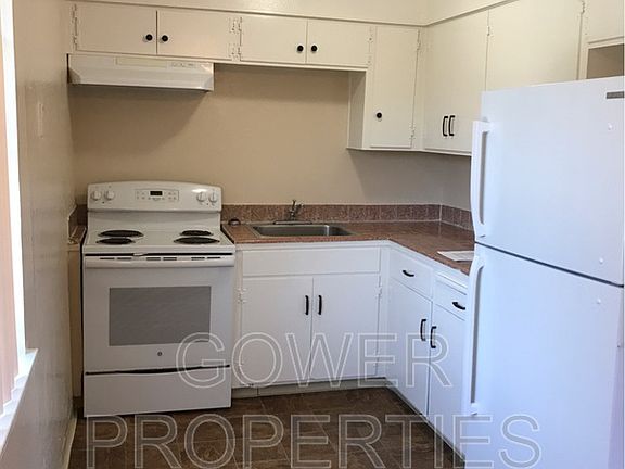 2nd image of 5644 Hoffman Ct APT 3