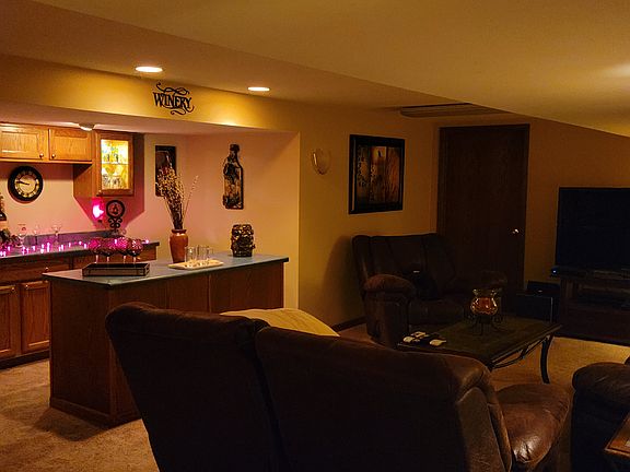 3rd image of 4101 W Anita Ln