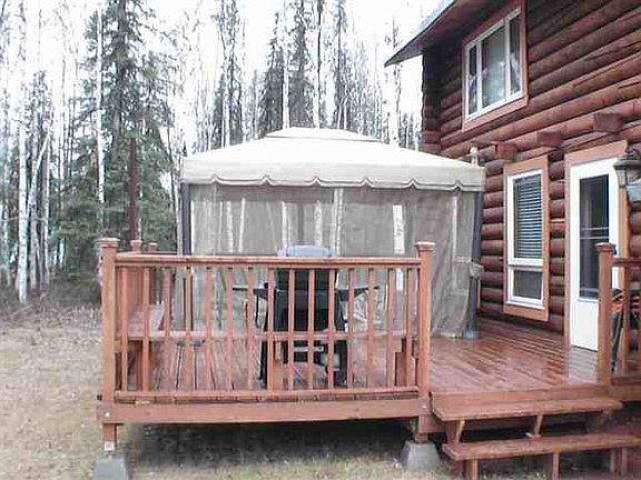 Home for Sale in North Pole, AK $169,900