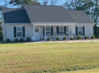 106 Phillip Mills Dr, Teachey, NC 28464