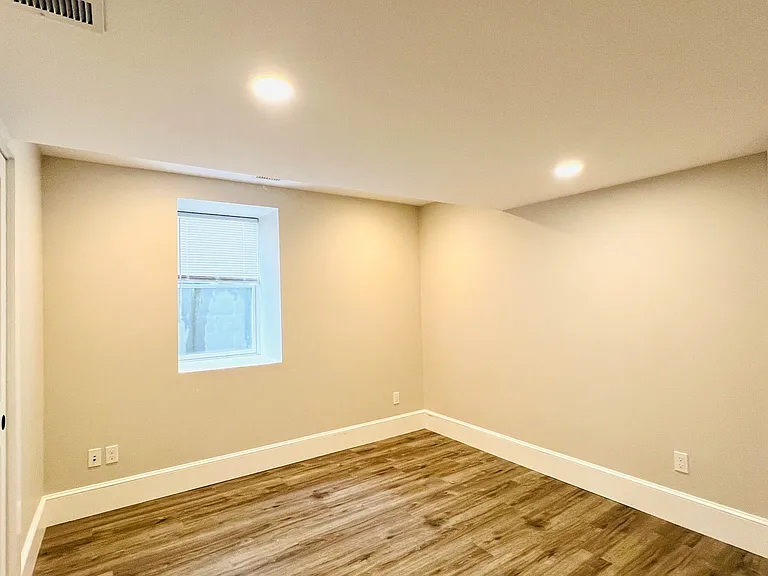 440 Washington St #1 — Photo 7