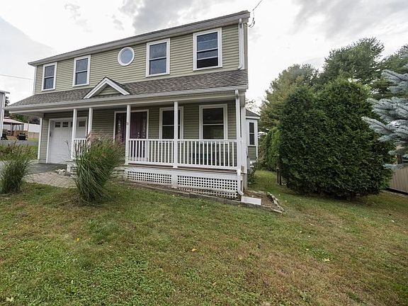 2nd image of 18 Carrington St