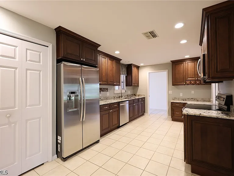 12840 Dornoch Ct — Photo 11