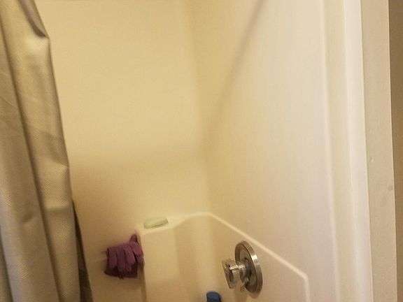 5th image of 44 Whittier Ave #1