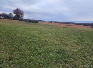 39 Route D, Santa Fe, MO 65282