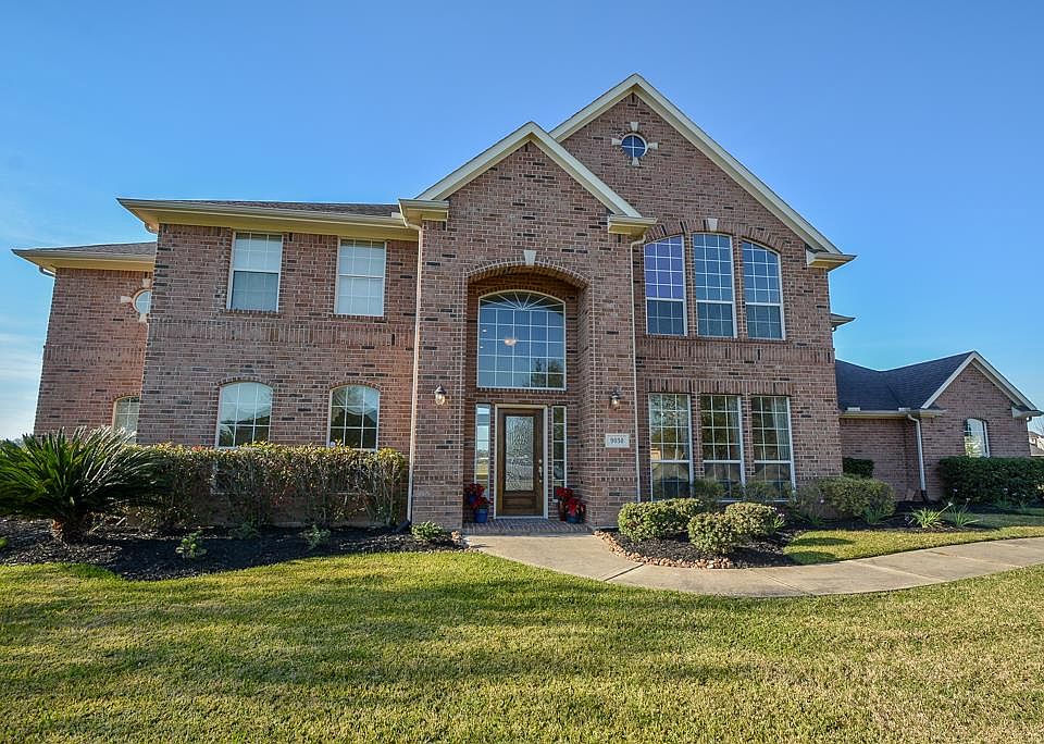 1st image of 9030 Majesty Ln