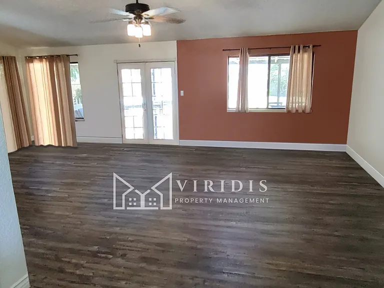 13408 Warrenton Ave — Photo 2