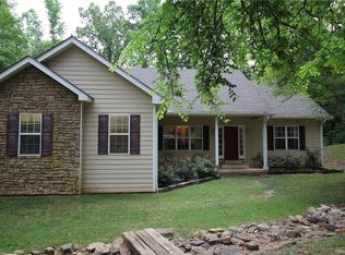 64 Fern Ridge Ct, Dadeville, AL 36853
