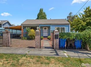 9344 52nd Avenue S, Seattle, WA 98118