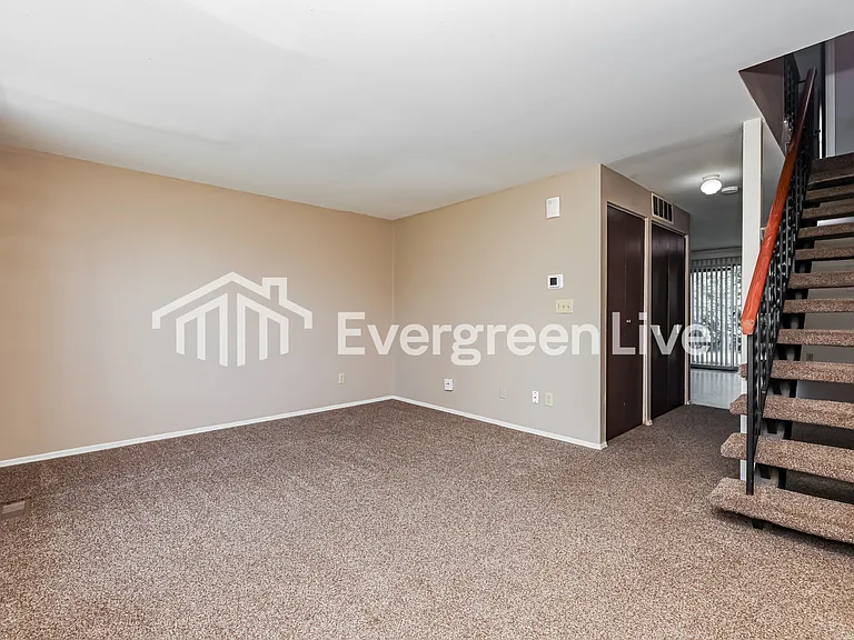 7546 Mount Whitney St — Photo 3