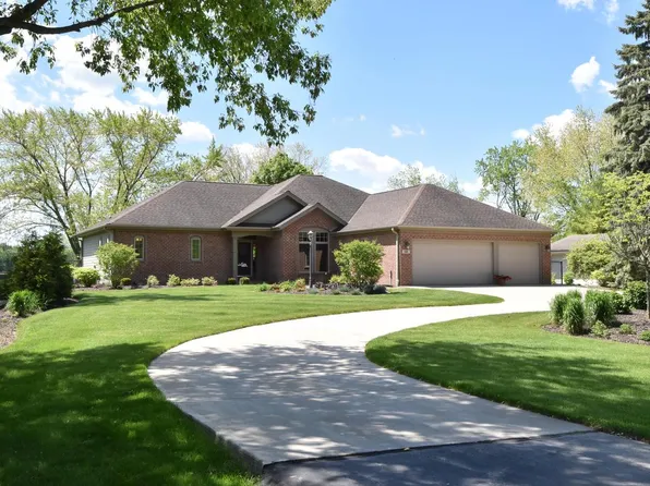 141 4 Mile ROAD, Wind Point, WI 53402