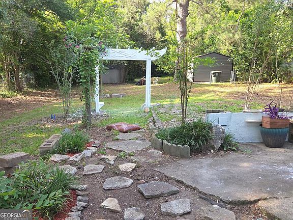 3rd image of 1289 Hillridge Dr