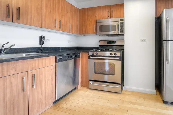Rented by Oxford Property Group | media 12