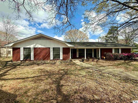 2nd image of 1800 Evangeline Dr