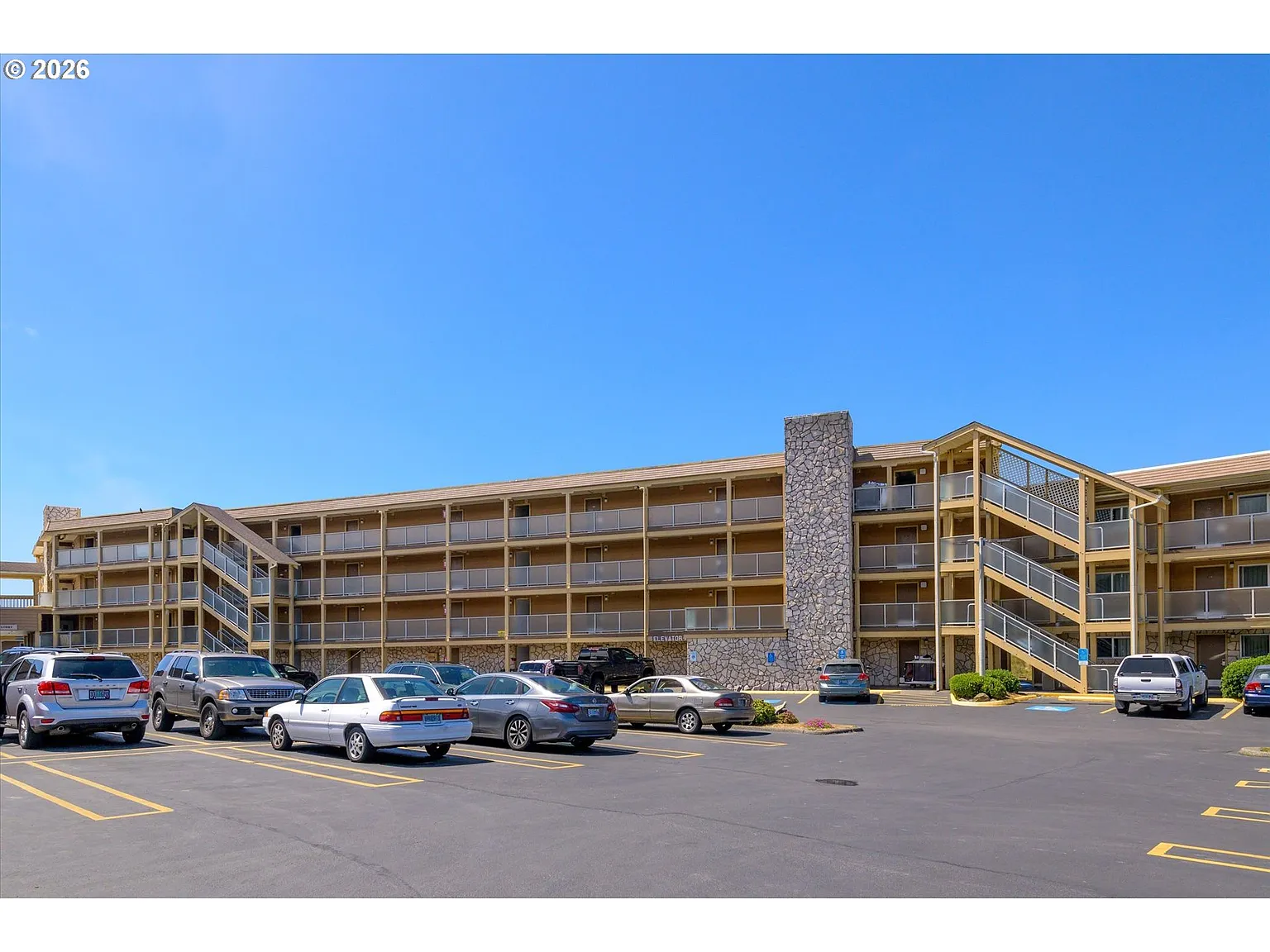 88416 1st Ave #322 photo 1