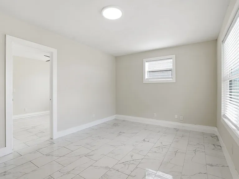 491 Calamondin Ave NW — Photo 34