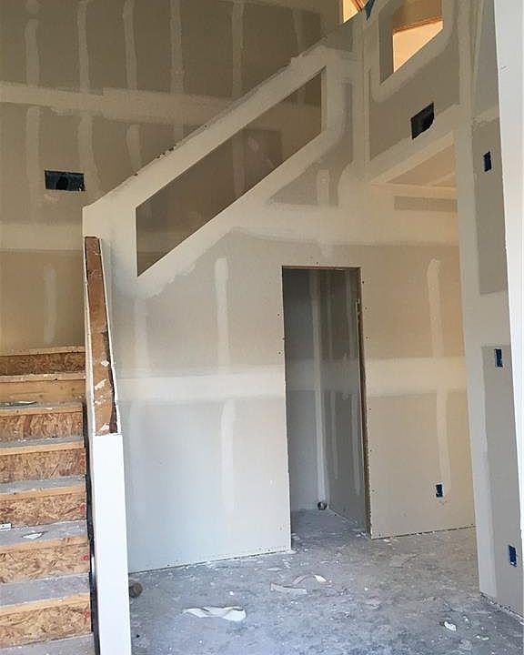 2nd image of 6573 McFarland Ave