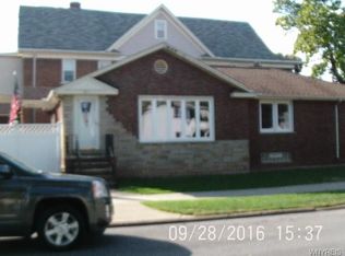 564 16th St, Niagara Falls, NY 14301