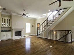 3rd image of 1302 Antoine Dr Unit D