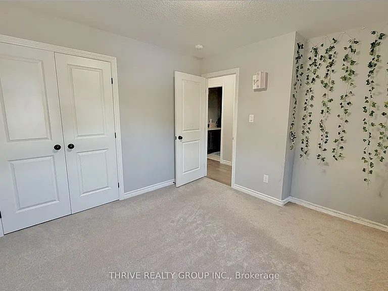 1340 John Kenney Dr — Photo 26