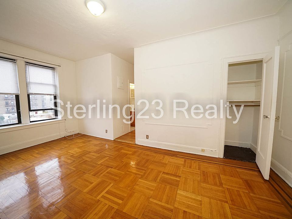 1st image of 23-30 31st Ave #3R