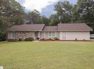 101 Dorian Dr, Simpsonville, SC 29680