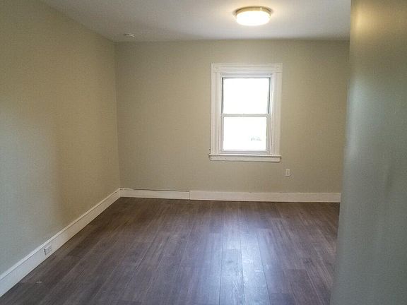 5th image of 80 N 19th St #2