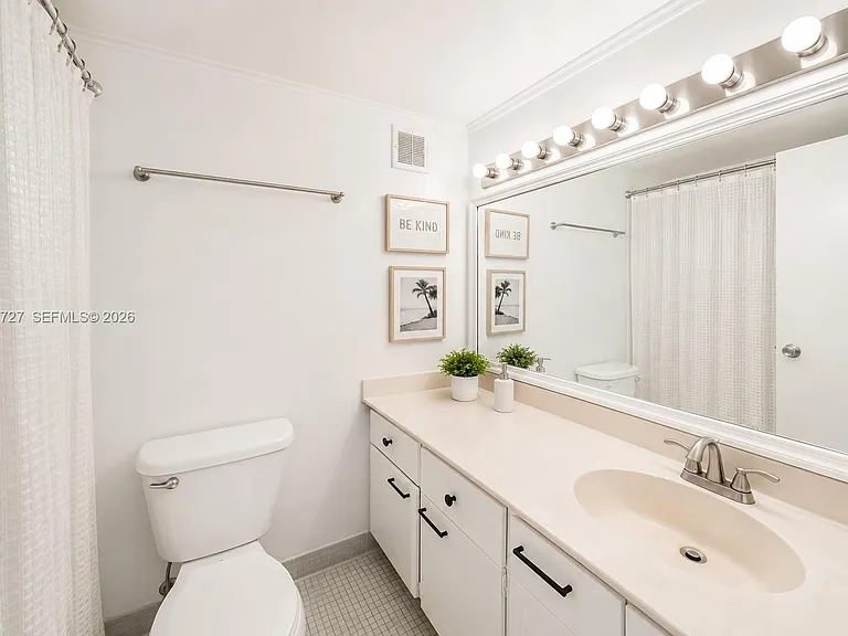 1200 West Ave #Penthouse 11 — Photo 11